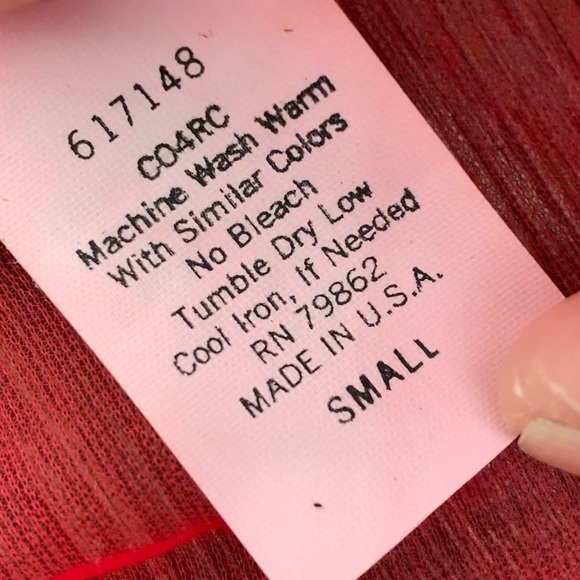 Lingerie - Picture 9 of 9